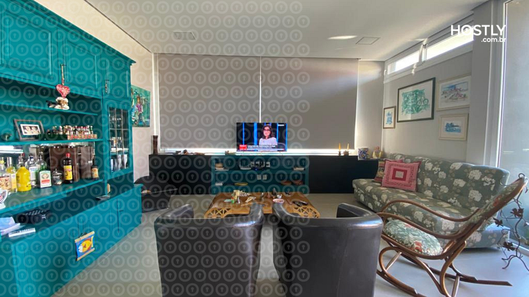 Luxury Condo: Comfort 250m from the Beach