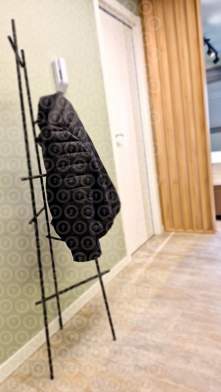 Studio Impeccabile: Comfort ed Eleganza in un Soggiorno Memo