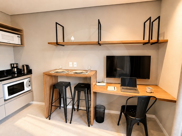 Studio completo junto à Feevale - 2º andar