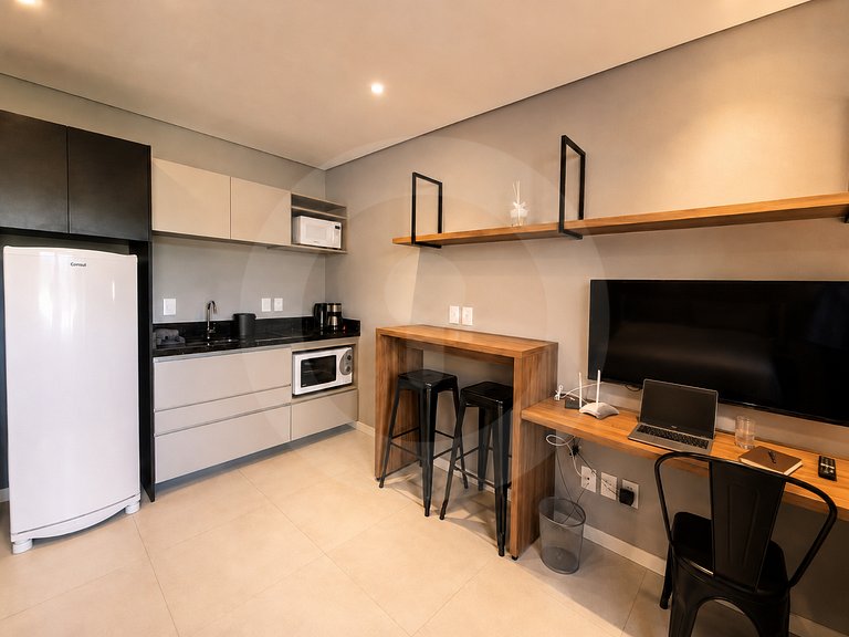 Estudio completo junto a Feevale - tercero piso